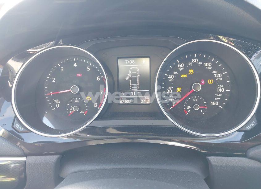 Photo 7 of 2016 Volkswagen Jetta 1.8T SEL (VIN 3VWL17AJ4GM328357)