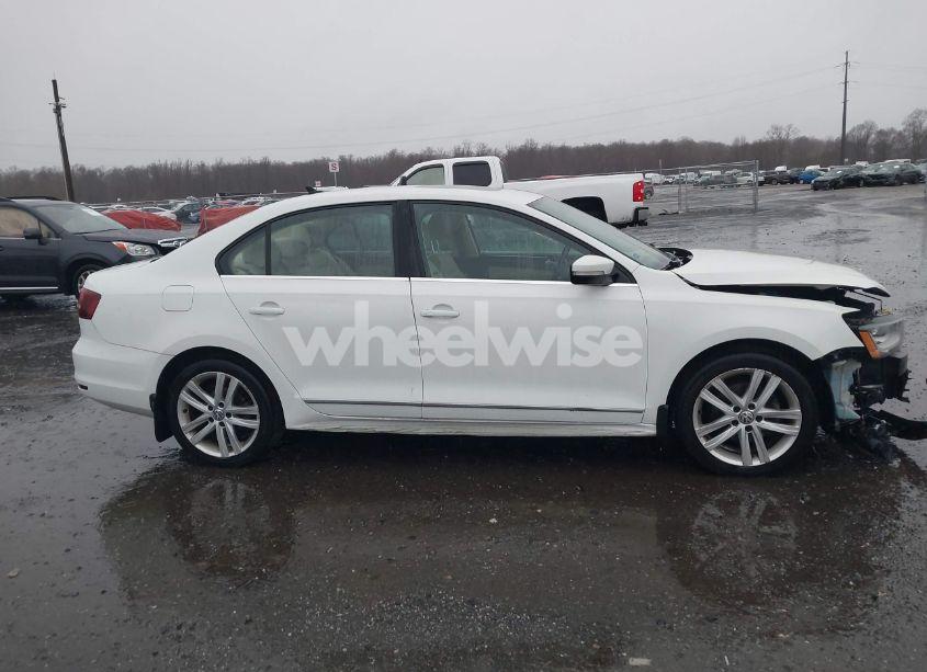 Photo 14 of 2017 Volkswagen Jetta 1.8T SEL (VIN 3VWL17AJ4HM214456)