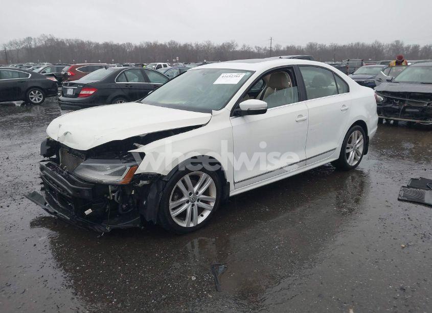 Photo 2 of 2017 Volkswagen Jetta 1.8T SEL (VIN 3VWL17AJ4HM214456)