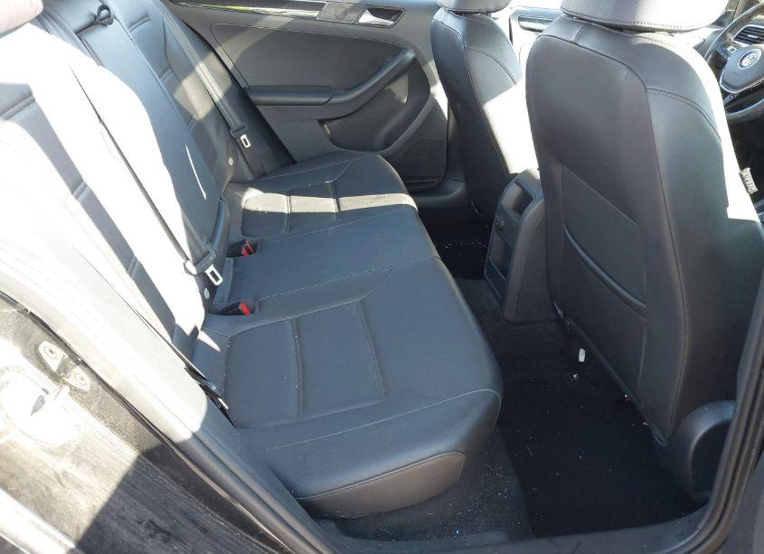 Photo 8 of 2017 Volkswagen Jetta 1.8T SEL/1.8T SEL PREMIUM (VIN 3VWL17AJ5HM390111)