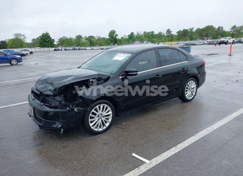 Photo 2 of 2014 Volkswagen Jetta 1.8T SEL (VIN 3VWL17AJ6EM387374)