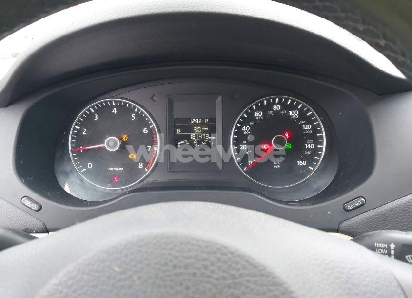 Photo 7 of 2014 Volkswagen Jetta 1.8T SEL (VIN 3VWL17AJ6EM387374)