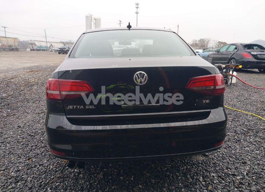 Photo 16 of 2016 Volkswagen Jetta 1.8T SEL (VIN 3VWL17AJ6GM380816)