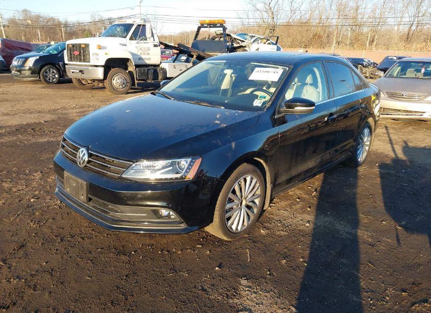 Photo 2 of 2016 Volkswagen Jetta 1.8T SEL (VIN 3VWL17AJ6GM387989)