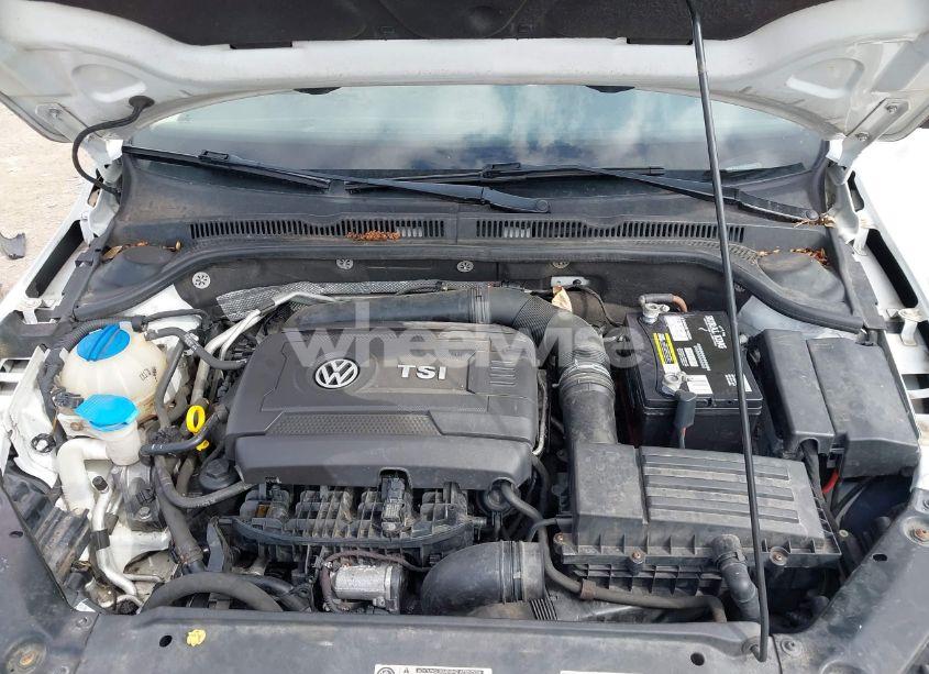 Photo 10 of 2014 Volkswagen Jetta 1.8T SEL (VIN 3VWL17AJ7EM439904)
