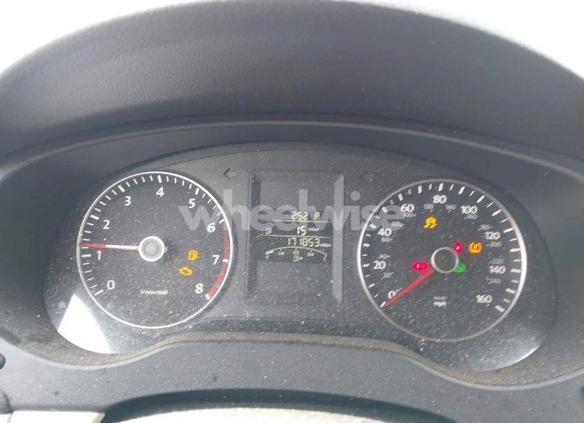 Photo 7 of 2014 Volkswagen Jetta 1.8T SEL (VIN 3VWL17AJ7EM439904)