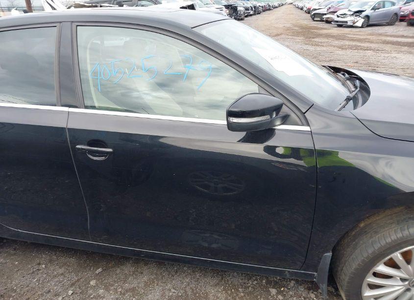 Photo 12 of 2014 Volkswagen Jetta 1.8T SEL (VIN 3VWL17AJ9EM403910)