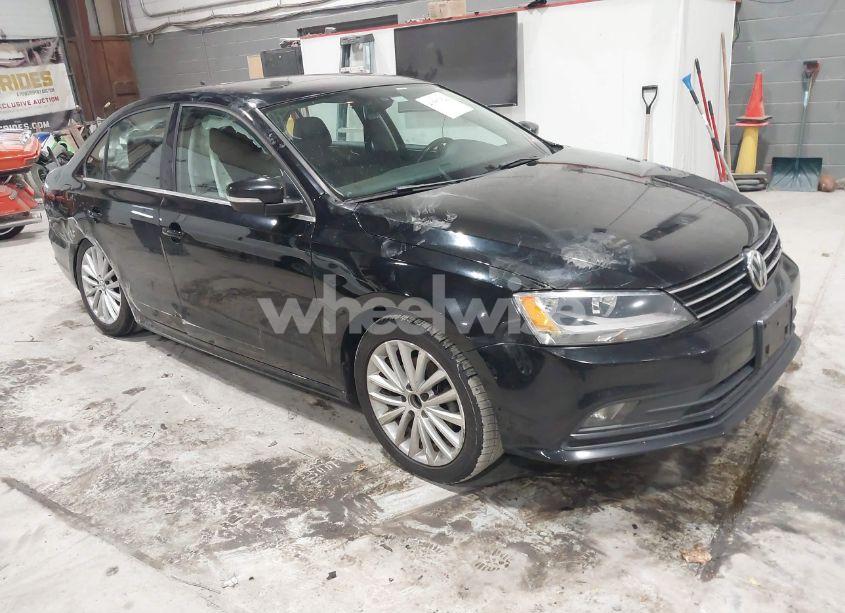 2016 Volkswagen Jetta 1.8T SEL (VIN 3VWL17AJ9GM223412) main photo