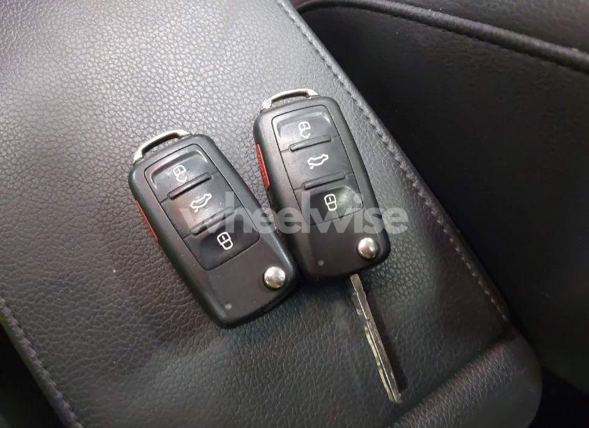 Photo 11 of 2016 Volkswagen Jetta 1.8T SEL (VIN 3VWL17AJ9GM223412)