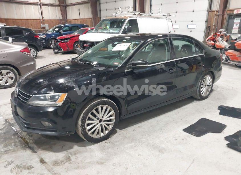 Photo 2 of 2016 Volkswagen Jetta 1.8T SEL (VIN 3VWL17AJ9GM223412)
