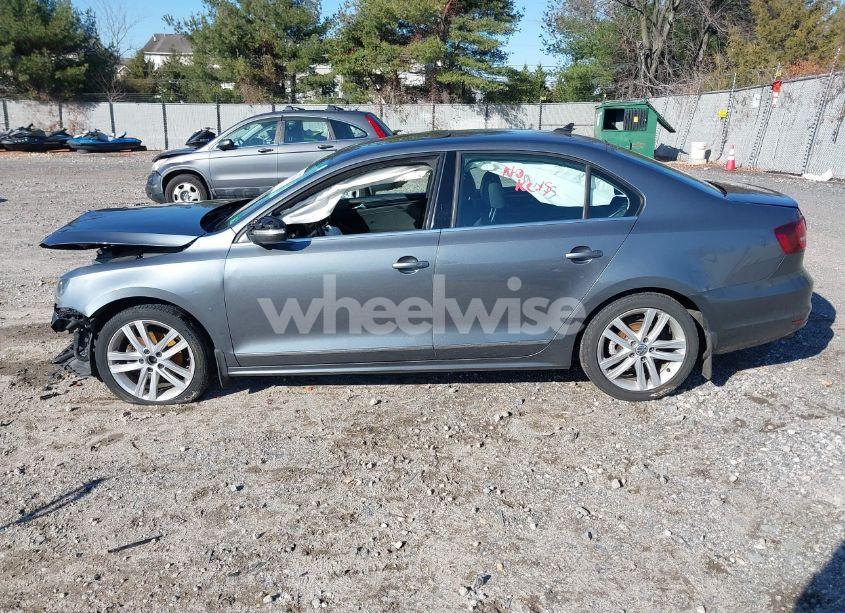 Photo 11 of 2017 Volkswagen Jetta 1.8T SEL (VIN 3VWL17AJ9HM202674)