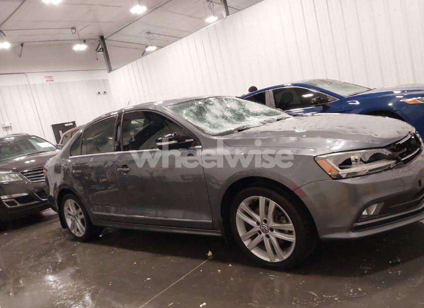Photo 13 of 2017 Volkswagen Jetta 1.8T SEL (VIN 3VWL17AJ9HM211052)