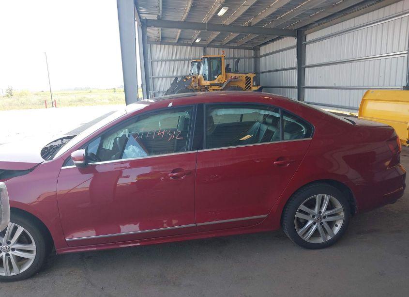 Photo 14 of 2017 Volkswagen Jetta 1.8T SEL/1.8T SEL PREMIUM (VIN 3VWL17AJ9HM386014)