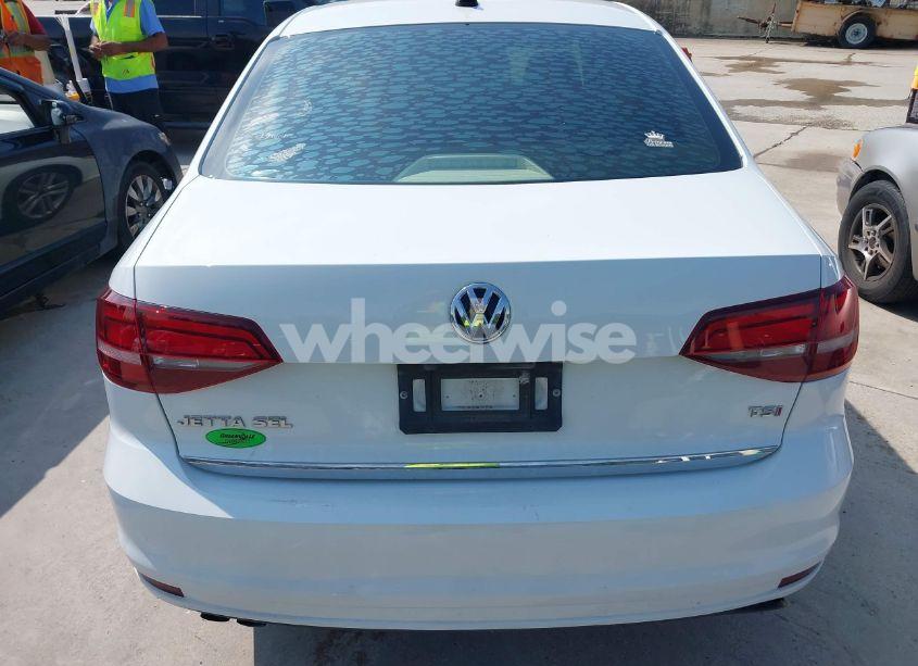 Photo 15 of 2017 Volkswagen Jetta 1.8T SEL/1.8T SEL PREMIUM (VIN 3VWL17AJ9HM390712)