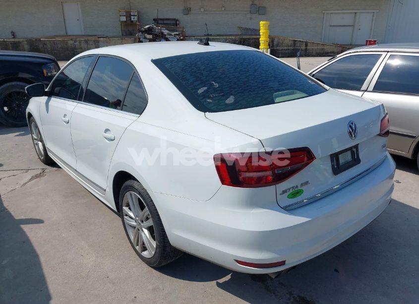 Photo 3 of 2017 Volkswagen Jetta 1.8T SEL/1.8T SEL PREMIUM (VIN 3VWL17AJ9HM390712)