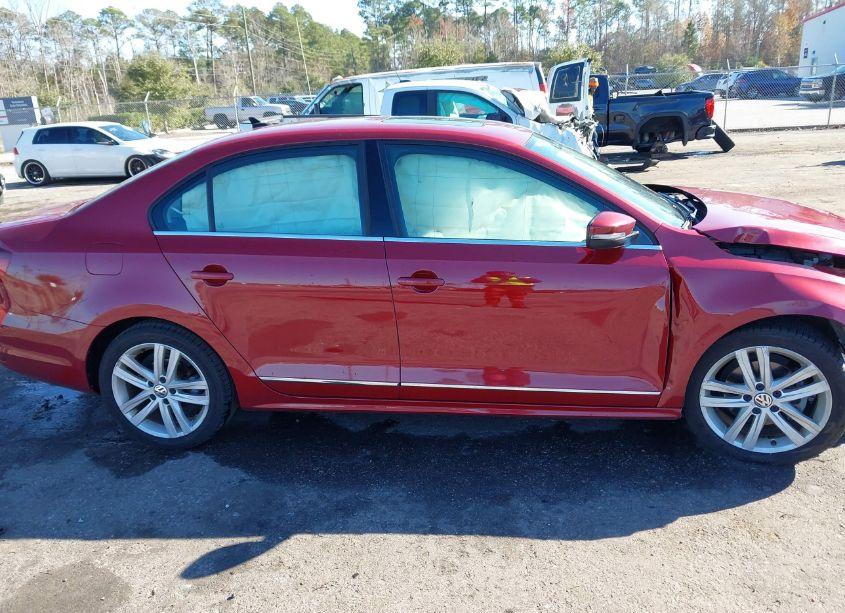 Photo 13 of 2017 Volkswagen Jetta 1.8T SEL/1.8T SEL PREMIUM (VIN 3VWL17AJXHM368590)