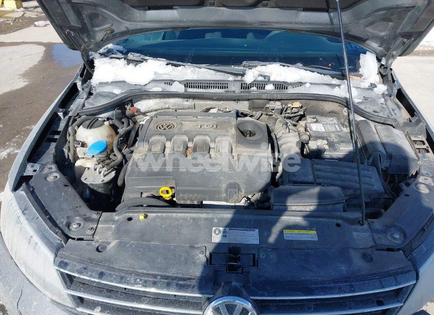 Photo 10 of 2015 Volkswagen Jetta 2.0L TDI S (VIN 3VWLA7AJ1FM280881)