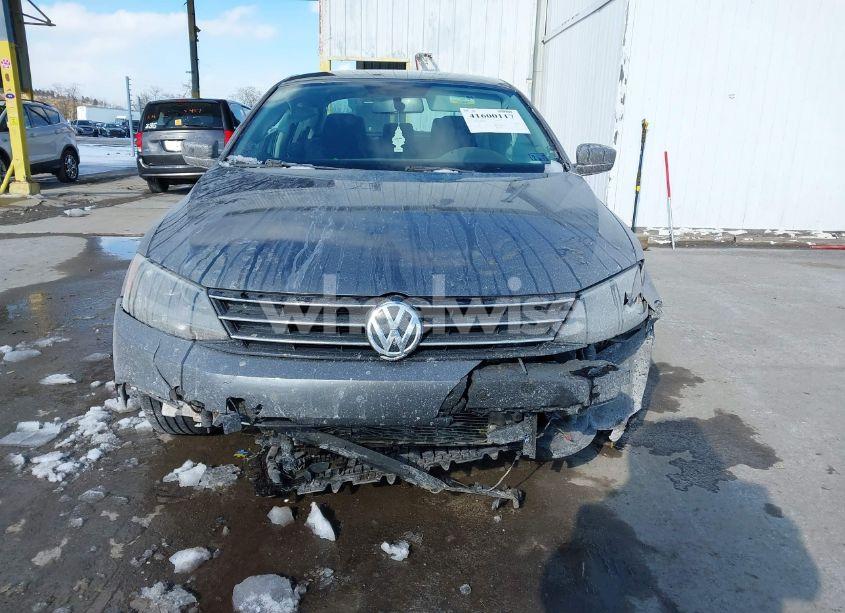 Photo 6 of 2015 Volkswagen Jetta 2.0L TDI S (VIN 3VWLA7AJ1FM280881)