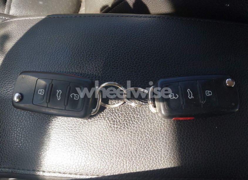 Photo 11 of 2015 Volkswagen Jetta 2.0L TDI SEL (VIN 3VWLA7AJ2FM240891)