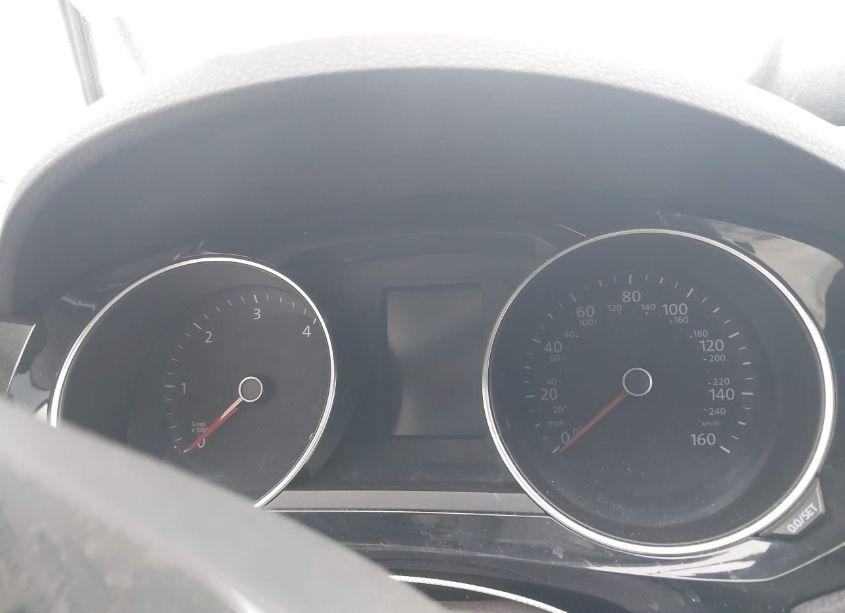 Photo 7 of 2015 Volkswagen Jetta 2.0L TDI SE (VIN 3VWLA7AJ2FM302189)