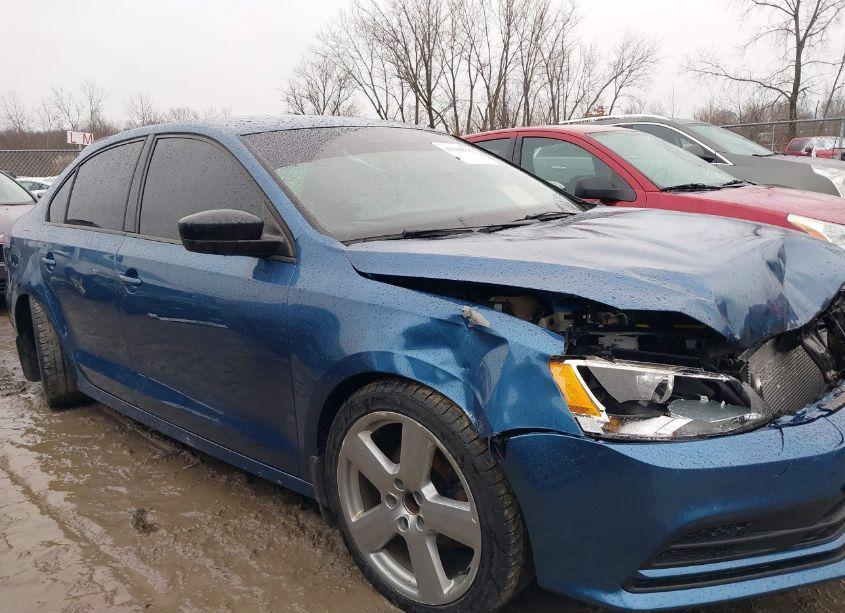 Photo 13 of 2015 Volkswagen Jetta 2.0L TDI S (VIN 3VWLA7AJ5FM292399)