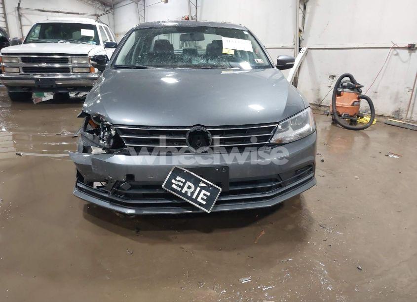 Photo 12 of 2015 Volkswagen Jetta 2.0L TDI SE (VIN 3VWLA7AJ5FM420690)