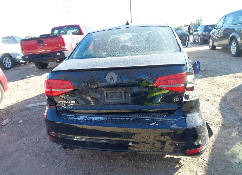 Photo 16 of 2015 Volkswagen Jetta 2.0L TDI SE (VIN 3VWLA7AJ7FM329288)