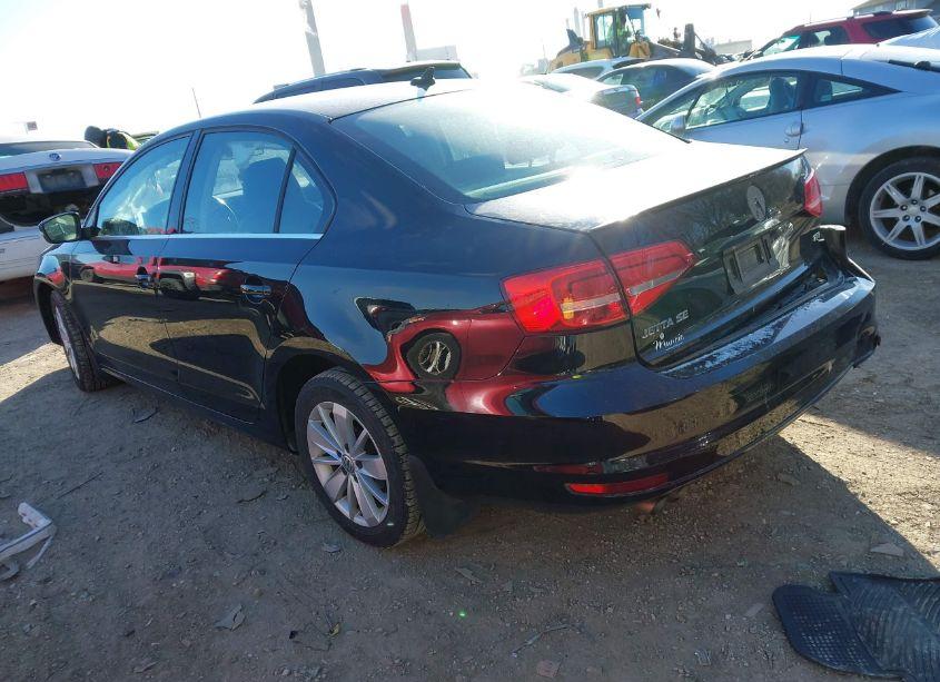 Photo 3 of 2015 Volkswagen Jetta 2.0L TDI SE (VIN 3VWLA7AJ7FM329288)