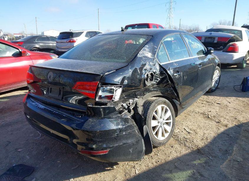 Photo 4 of 2015 Volkswagen Jetta 2.0L TDI SE (VIN 3VWLA7AJ7FM329288)