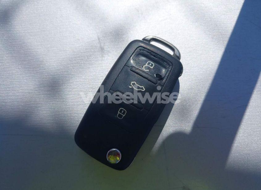 Photo 11 of 2015 Volkswagen Jetta 2.0L TDI SEL (VIN 3VWLA7AJ9FM238491)