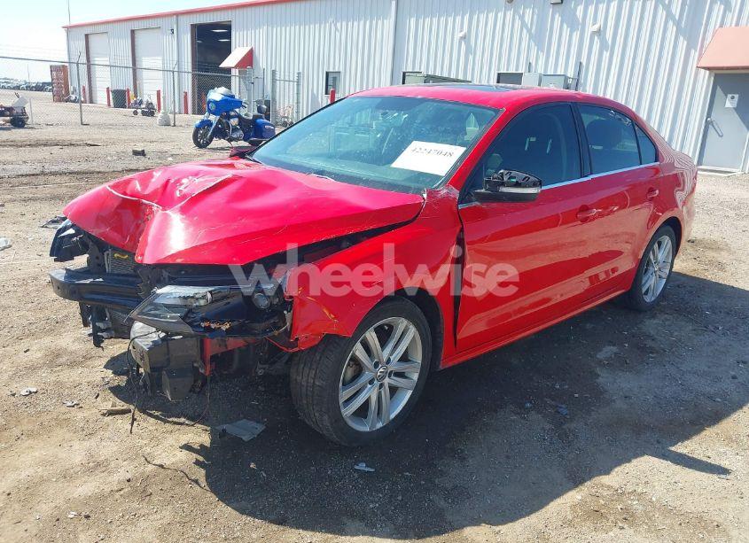 Photo 2 of 2015 Volkswagen Jetta 2.0L TDI SEL (VIN 3VWLA7AJ9FM238491)