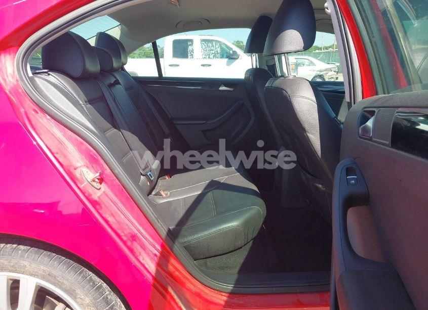 Photo 8 of 2015 Volkswagen Jetta 2.0L TDI SEL (VIN 3VWLA7AJ9FM238491)