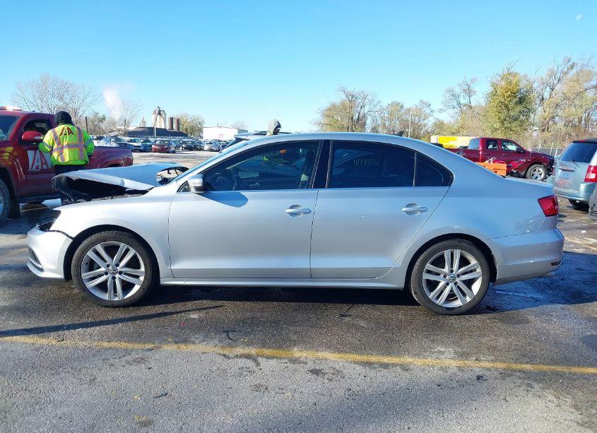 Photo 14 of 2015 Volkswagen Jetta 2.0L TDI SEL (VIN 3VWLA7AJ9FM262712)