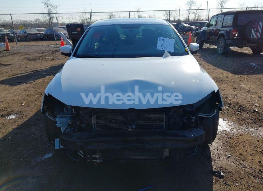 Photo 13 of 2015 Volkswagen Jetta 2.0L TDI SE (VIN 3VWLA7AJXFM347283)