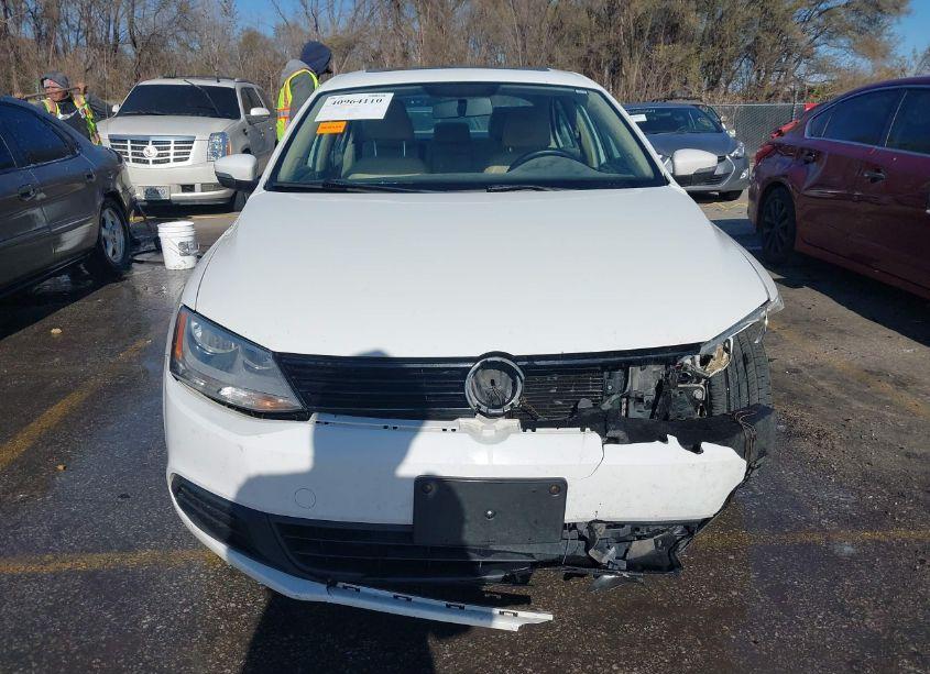 Photo 12 of 2011 Volkswagen Jetta 2.0L TDI (VIN 3VWLL7AJ0BM070602)