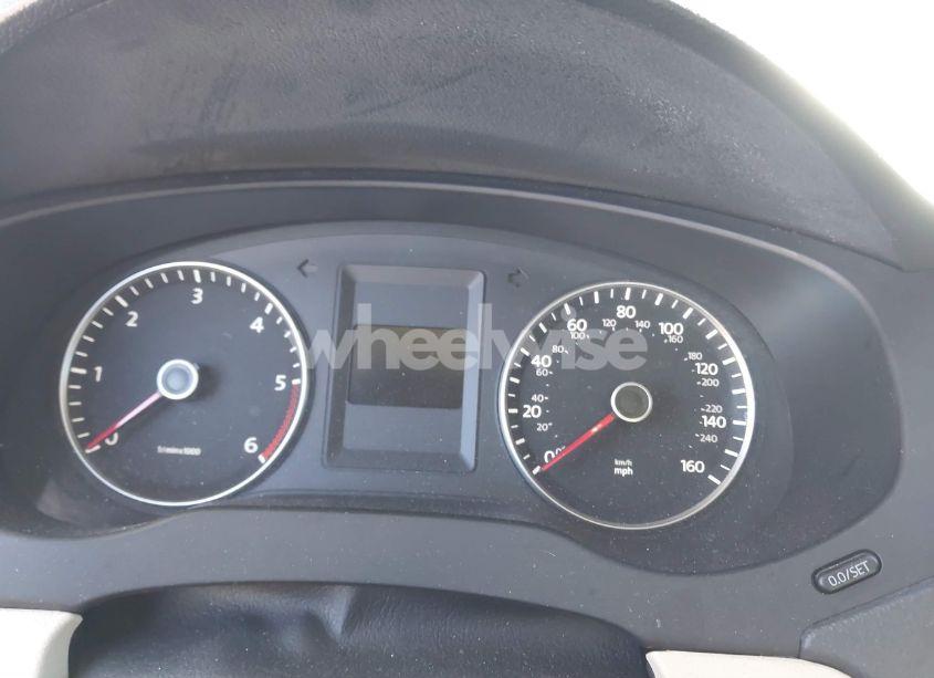 Photo 7 of 2012 Volkswagen Jetta 2.0L TDI (VIN 3VWLL7AJ0CM070228)