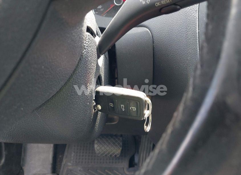 Photo 11 of 2012 Volkswagen Jetta 2.0L TDI (VIN 3VWLL7AJ0CM341353)