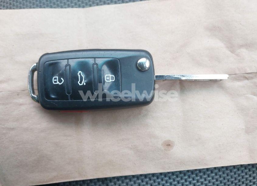 Photo 11 of 2012 Volkswagen Jetta 2.0L TDI (VIN 3VWLL7AJ0CM471472)