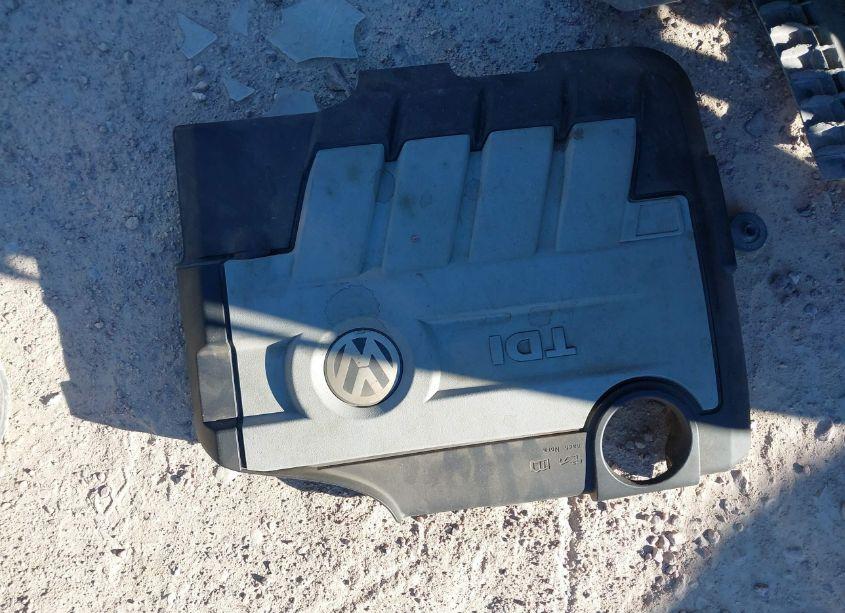 Photo 10 of 2011 Volkswagen Jetta 2.0L TDI (VIN 3VWLL7AJ1BM097968)