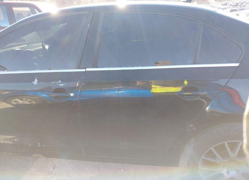 Photo 13 of 2011 Volkswagen Jetta 2.0L TDI (VIN 3VWLL7AJ1BM097968)