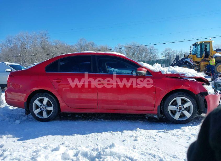 Photo 13 of 2014 Volkswagen Jetta 2.0L TDI (VIN 3VWLL7AJ1EM428181)