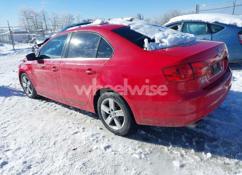 Photo 3 of 2014 Volkswagen Jetta 2.0L TDI (VIN 3VWLL7AJ1EM428181)