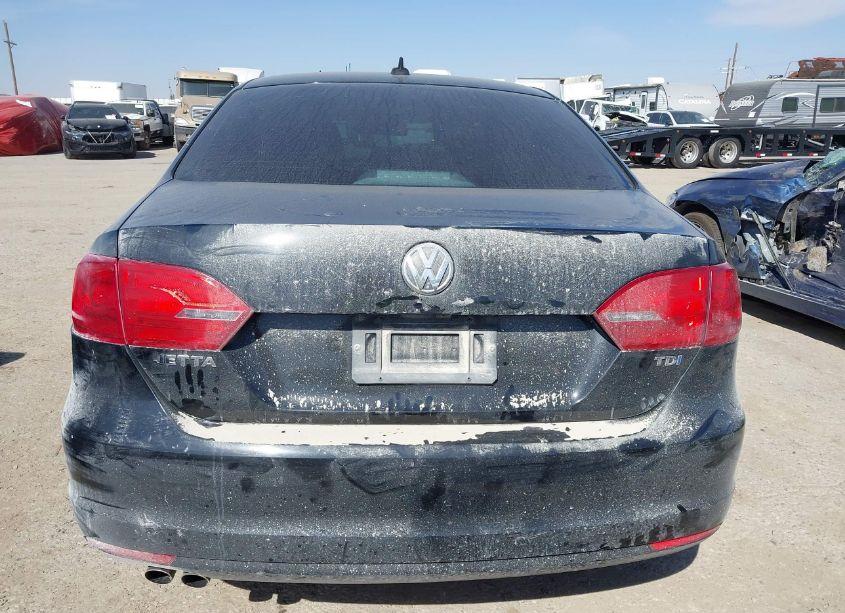 Photo 15 of 2014 Volkswagen Jetta 2.0L TDI (VIN 3VWLL7AJ1EM438046)