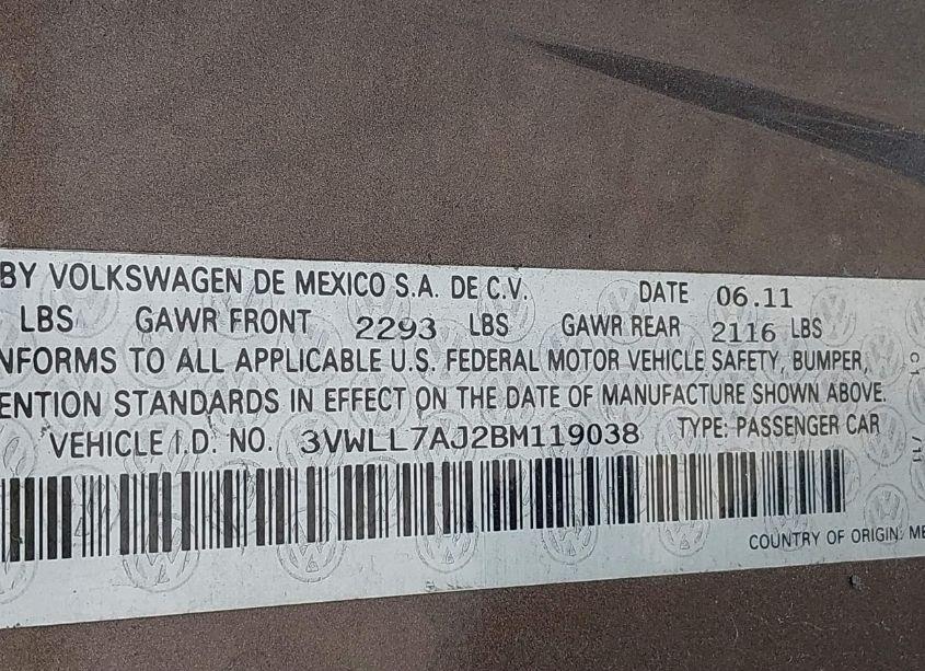 Photo 9 of 2011 Volkswagen Jetta 2.0L TDI (VIN 3VWLL7AJ2BM119038)