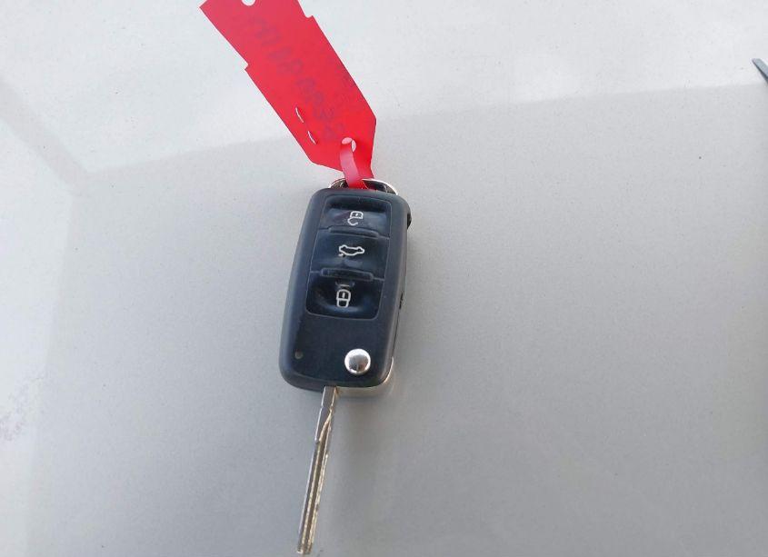 Photo 11 of 2012 Volkswagen Jetta 2.0L TDI (VIN 3VWLL7AJ2CM317037)