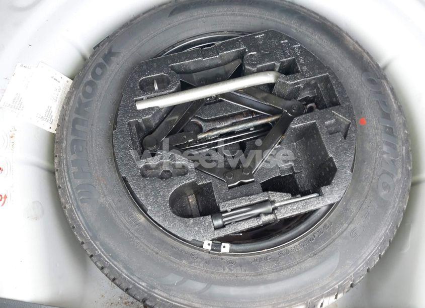 Photo 12 of 2013 Volkswagen Jetta 2.0L TDI (VIN 3VWLL7AJ2DM203802)