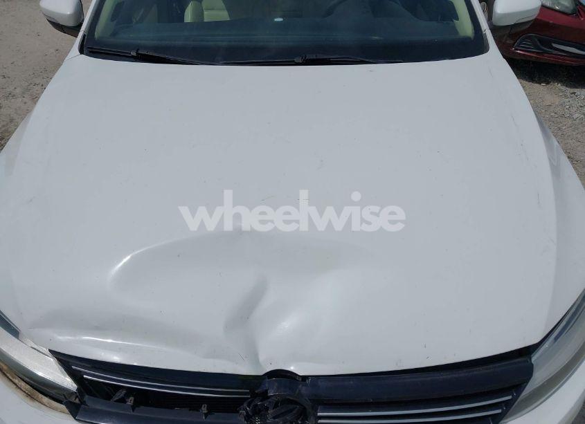 Photo 6 of 2013 Volkswagen Jetta 2.0L TDI (VIN 3VWLL7AJ2DM203802)