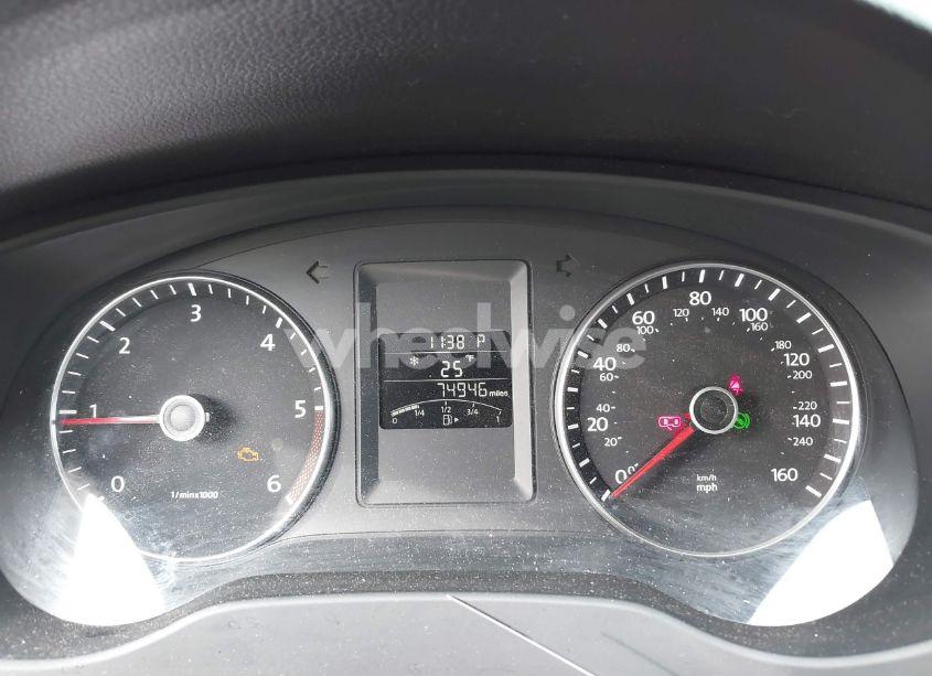 Photo 15 of 2014 Volkswagen Jetta 2.0L TDI (VIN 3VWLL7AJ2EM403323)