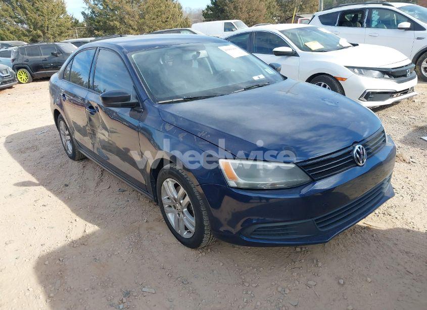 2014 Volkswagen Jetta 2.0L TDI VALUE EDITION (VIN 3VWLL7AJ2EM418243) main photo