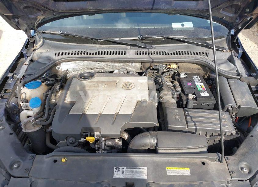 Photo 10 of 2014 Volkswagen Jetta 2.0L TDI VALUE EDITION (VIN 3VWLL7AJ2EM418243)